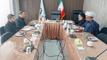 نشست مشترک معاون فرهنگی جهاددانشگاهی قم و معاون سازمان فرهنگ و ارتباطات اسلامی در قم پیرامون همکاری در جشنواره بین‌المللی مهدویت برگزار شد